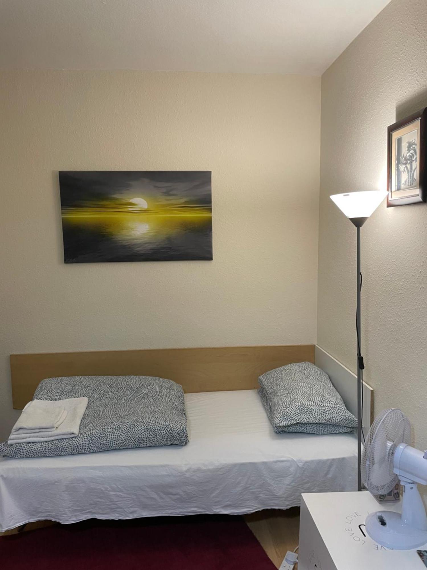 Single Room - Kings Cross, Female Only,, Guest Rooms London Eksteriør billede